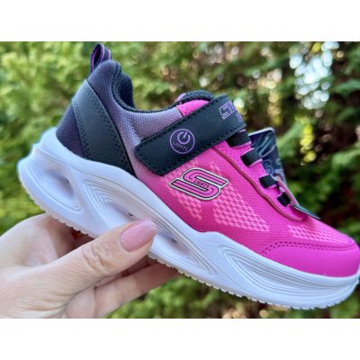   SKECHERS lány pillekönnyű villogós sportcipő (on/off) sportcipő!! A legújabb modell!! 32-es! ÚJ KOLLEKCIÓ! 