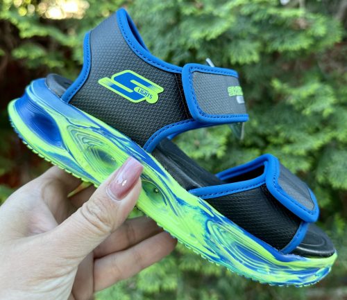 SKECHERS fiú pillekönnyű VILLOGÓS szandál, 28,31,32,33 ! ÚJ KOLLEKCIÓ! 