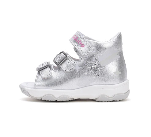 D.D. Step lány csatos bőrszandál, ezüst, 26-31!! (G064-51610AM) - ÚJ KOLLEKCIÓ